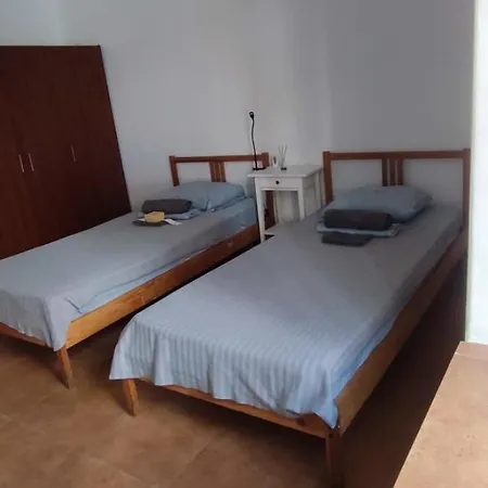 Surf Vibe Guest House Faro Exterior photo