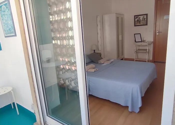 Surf Vibe Guest House